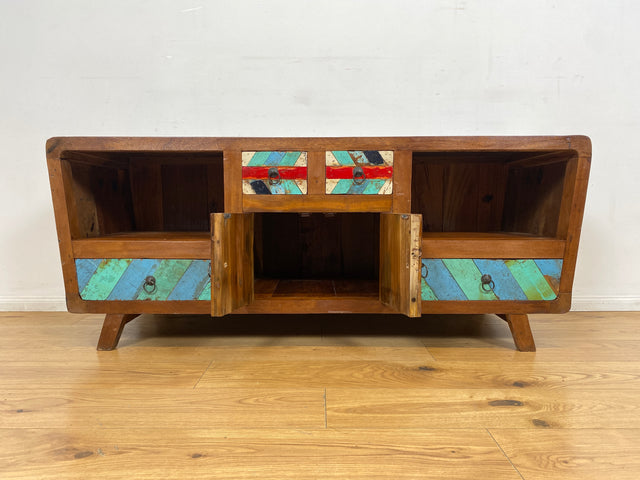 Boatwood by WMK I Formschönes nachhaltiges TV Lowboard mit Schubladen I handgefertigtes Unikat aus altem Bootsholz I Teakholz massiv I Kommode Sideboard Bank Rack Fernsehkommode Berlin Rostock Bayern