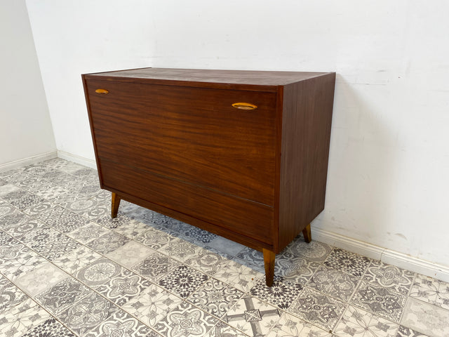 WMK Hübsche Mid-Century Wäschetruhe aus vollem Holz von Möbelfabrik Mörschner Gera, aus dem Jahr 1961 # Schrank Kommode Sideboard Wäschekommode Retro 50er 60er DDR Vintage # Lieferung möglich