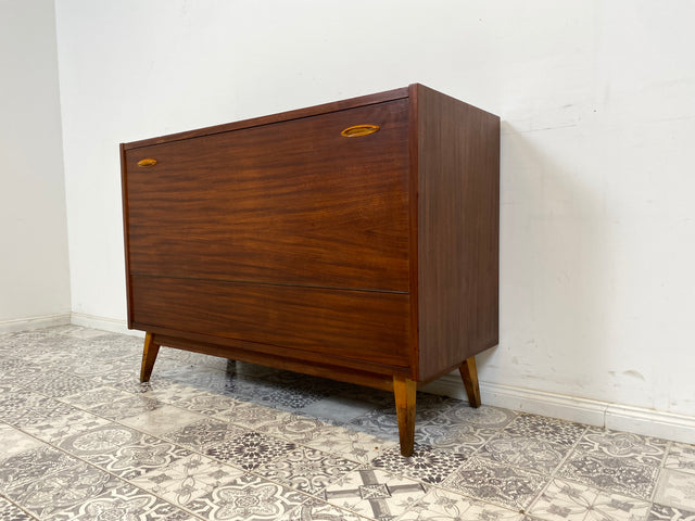 WMK Hübsche Mid-Century Wäschetruhe aus vollem Holz von Möbelfabrik Mörschner Gera, aus dem Jahr 1961 # Schrank Kommode Sideboard Wäschekommode Retro 50er 60er DDR Vintage # Lieferung möglich