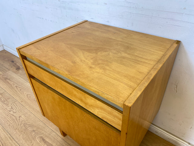 WMK Stilvoller und geräumiger Mid-Century Nachttisch 794/10 von VEB Hellerau in Birke mit Schublade # Nachtschrank Nachtkommode Nachtschränkchen Bedside Table Kommode Vintage DDR 50er 60er