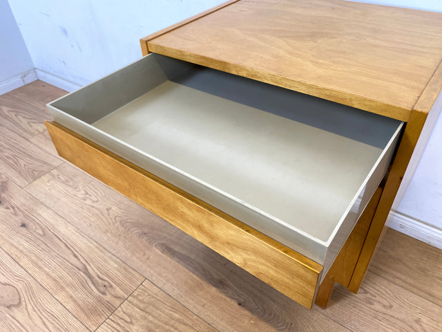 WMK Stilvoller und geräumiger Mid-Century Nachttisch 794/10 von VEB Hellerau in Birke mit Schublade # Nachtschrank Nachtkommode Nachtschränkchen Bedside Table Kommode Vintage DDR 50er 60er