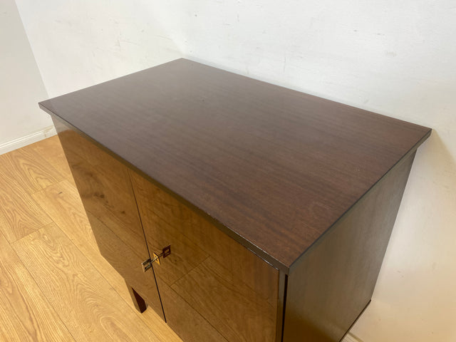 WMK Stilschlichte und sehr gut erhaltene 70er Jahre Fernsehkommode mit praktischer drehbarer Fernsehablage # Schrank Anrichte Sideboard Fernsehschrank Wäschekommode TV-Lowboard Retro Vintage Hochglanz