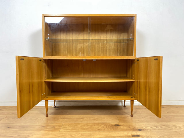 WMK Schöne & gut erhaltene Mid-Century Vitrine in Esche von VEB Bad Liebenwerda aus 1966, baugleich mit VEB Hellerau # Highboard Schubladenkommode Geschirrschrank Sideboard Kommode 60er DDR Vintage