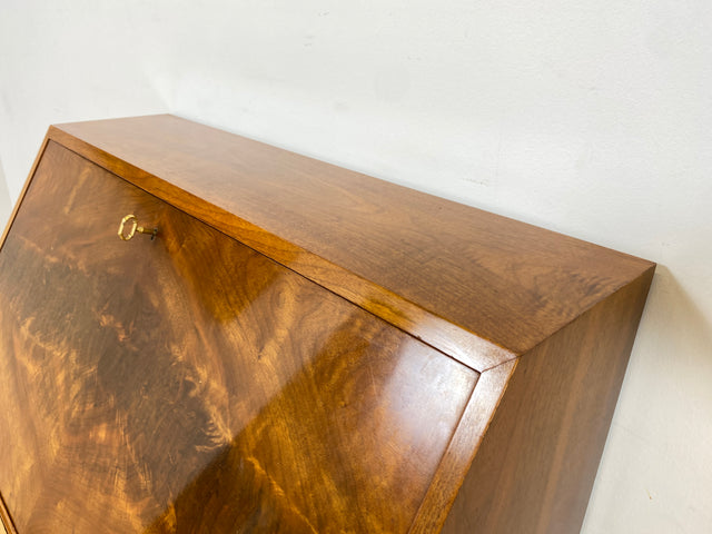 WMK Eleganter und sehr gut erhaltener schwedischer 60er Jahre Sekretär im antikem Stil aus vollem Holz mit fester Schreibplatte # Schreibschrank Schreibtisch Schminktisch Lady Desk Stilmöbel Vintage