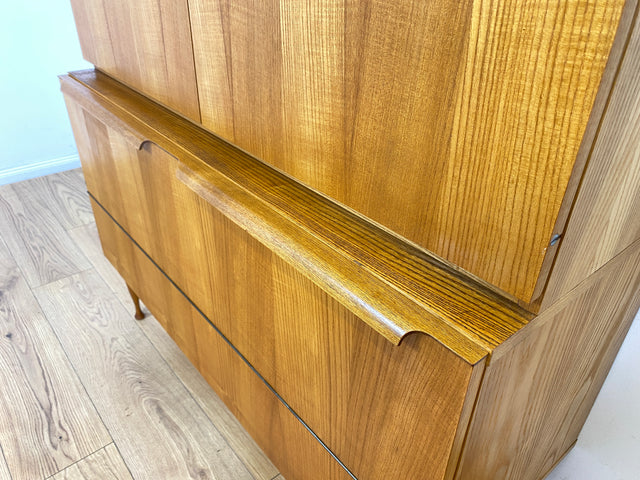 WMK Schöner & gut erhaltener Mid-Century Highboard in Esche aus 1966 von VEB Bad Liebenwerda, baugleich mit VEB Hellerau # Schrank Wäscheschrank Wäschekommode Sideboard Kommode 60er DDR Vintage Retro