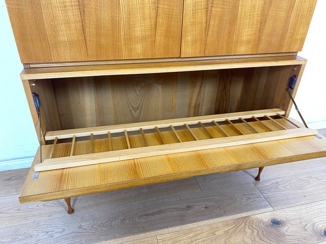 WMK Schöner & gut erhaltener Mid-Century Highboard in Esche aus 1966 von VEB Bad Liebenwerda, baugleich mit VEB Hellerau # Schrank Wäscheschrank Wäschekommode Sideboard Kommode 60er DDR Vintage Retro