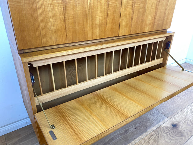 WMK Schöner & gut erhaltener Mid-Century Highboard in Esche aus 1966 von VEB Bad Liebenwerda, baugleich mit VEB Hellerau # Schrank Wäscheschrank Wäschekommode Sideboard Kommode 60er DDR Vintage Retro