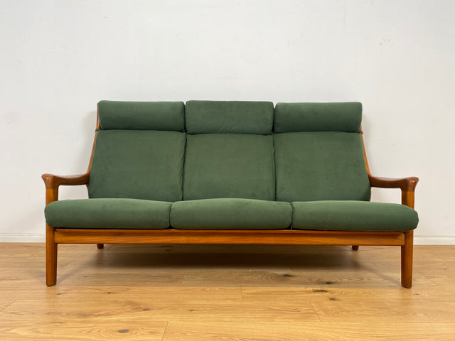 WMK Hochwertiges & sehr gut erhaltenes skandinavisches Designersofa von Gustav Thams für A/S Vejen mit Teakholz Rahmen und neuem grünen Bezug # Sofa Couch Bank Teak Danish Design Mid-Century Vintage