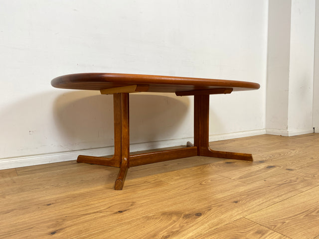 WMK Stilvoller & sehr gut erhaltener großer skandinavischer Designercouchtisch von Dyrlund aus massivem Teakholz # ovaler Couchtisch Wohnzimmertisch Coffee Table Mid-Century Vintage Danish Design Teak