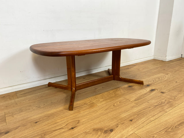 WMK Stilvoller & sehr gut erhaltener großer skandinavischer Designercouchtisch von Dyrlund aus massivem Teakholz # ovaler Couchtisch Wohnzimmertisch Coffee Table Mid-Century Vintage Danish Design Teak