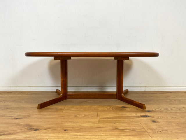 WMK Stilvoller & sehr gut erhaltener großer skandinavischer Designercouchtisch von Dyrlund aus massivem Teakholz # ovaler Couchtisch Wohnzimmertisch Coffee Table Mid-Century Vintage Danish Design Teak