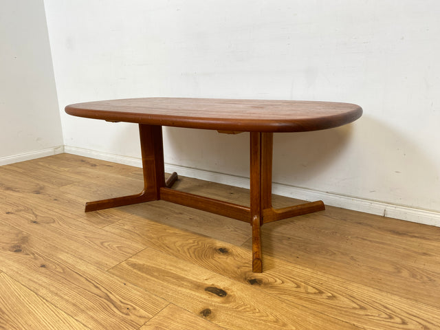 WMK Stilvoller & sehr gut erhaltener großer skandinavischer Designercouchtisch von Dyrlund aus massivem Teakholz # ovaler Couchtisch Wohnzimmertisch Coffee Table Mid-Century Vintage Danish Design Teak