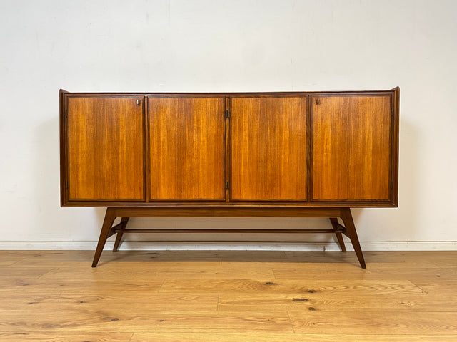 WMK Stilvolles und gut erhaltenes skandinavisches Highboard in Teakholz mit Schubladen # Sideboard Schrank Barschrank Bar Teak Mid-Century Danish Design Vintage