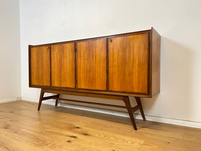 WMK Stilvolles und gut erhaltenes skandinavisches Highboard in Teakholz mit Schubladen # Sideboard Schrank Barschrank Bar Teak Mid-Century Danish Design Vintage