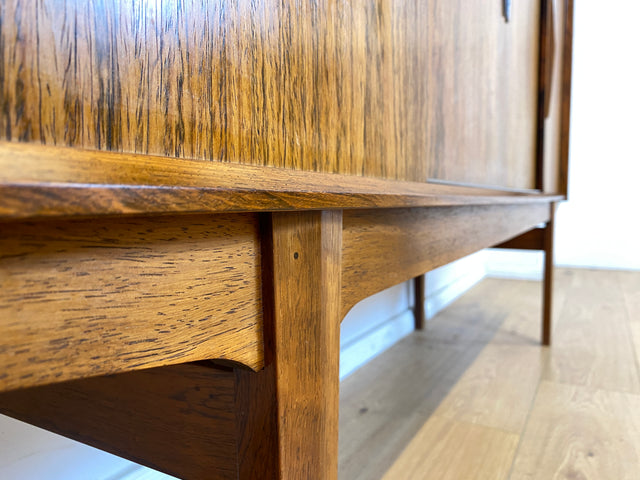 WMK Stilvolles original Danish Design Sideboard von Farso Møbelfabrik in Palisander mit Schiebetüren & Barschrank # Schrank skandinavisches Highboard Bar Barkommode Rosewood Mid-Century Vintage 60er