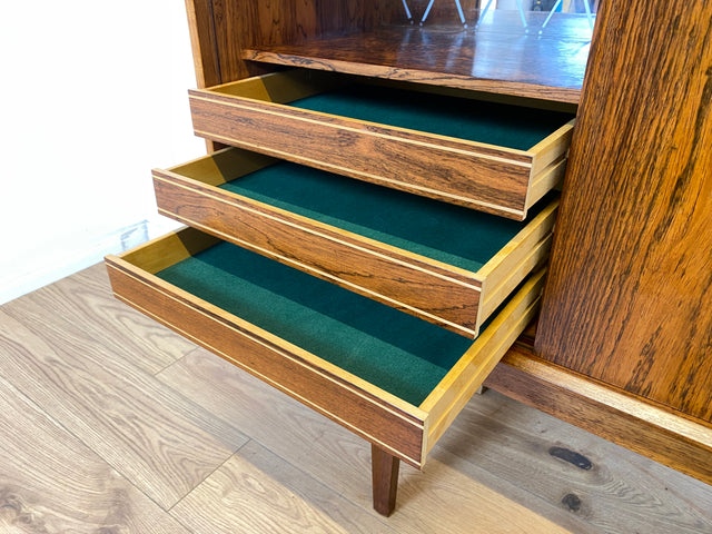 WMK Stilvolles original Danish Design Sideboard von Farso Møbelfabrik in Palisander mit Schiebetüren & Barschrank # Schrank skandinavisches Highboard Bar Barkommode Rosewood Mid-Century Vintage 60er