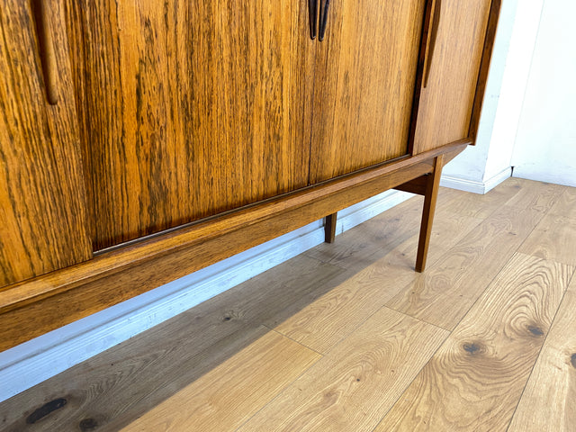 WMK Stilvolles original Danish Design Sideboard von Farso Møbelfabrik in Palisander mit Schiebetüren & Barschrank # Schrank skandinavisches Highboard Bar Barkommode Rosewood Mid-Century Vintage 60er