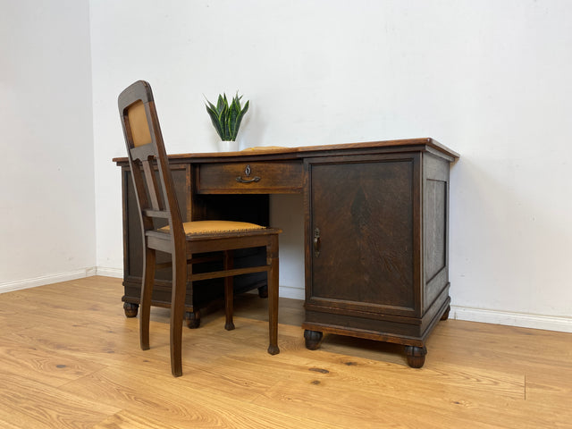 WMK Imposanter und sehr gut erhaltener antiker Schreibtisch aus vollem Holz mit Schubladen und edlen Messingbeschlägen # Arbeitstisch Bürotisch Sekretär Writing Desk Jugendstil Gründerzeit Vintage