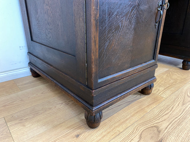 WMK Imposanter und sehr gut erhaltener antiker Schreibtisch aus vollem Holz mit Schubladen und edlen Messingbeschlägen # Arbeitstisch Bürotisch Sekretär Writing Desk Jugendstil Gründerzeit Vintage