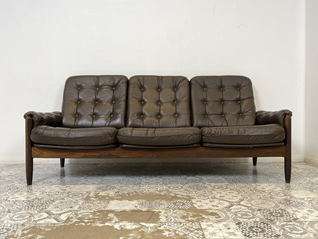 WMK Sehr schönes & gut erhaltenes skandinavisches Sofa mit Rahmen aus Palisander und Bezug aus gestepptem Echtleder # Ledersofa Couch Ledercouch Sitzgarnitur 3-Sitzer Danish Design 60er 70er Vintage