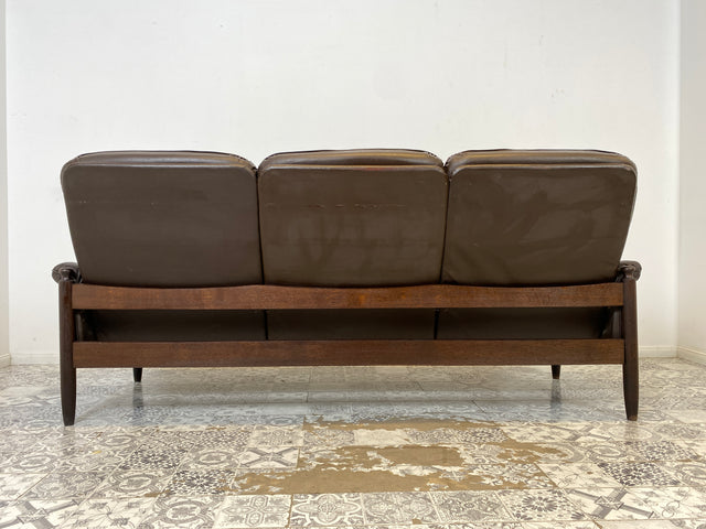 WMK Sehr schönes & gut erhaltenes skandinavisches Sofa mit Rahmen aus Palisander und Bezug aus gestepptem Echtleder # Ledersofa Couch Ledercouch Sitzgarnitur 3-Sitzer Danish Design 60er 70er Vintage