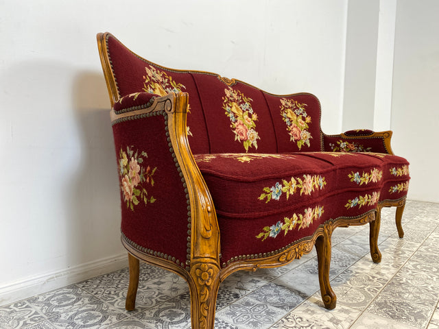 WMK Wunderschönes & gut erhaltenes 60er Jahre Sofa im Stile des Barock mit hochwertigem Gobelin Bezug & bequemen Federkernsitz # Couch Liege Chaiselongue Loveseat Chippendale Rokoko Stilmöbel Vintage