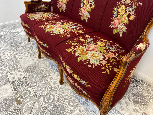 WMK Wunderschönes & gut erhaltenes 60er Jahre Sofa im Stile des Barock mit hochwertigem Gobelin Bezug & bequemen Federkernsitz # Couch Liege Chaiselongue Loveseat Chippendale Rokoko Stilmöbel Vintage