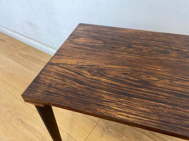 WMK Stilvoller & gut erhaltener skandinavischer 2-in-1 Satztisch aus edlem Palisander mit besonders schöner Maserung # Beistelltisch Couchtisch Coffee table Vintage Danish Design Mid-Century Rosewood