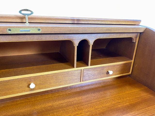 WMK Stilvoller skandinavischer Sekretär mit ausziehbarer Schreibplatte, Schubladen und Messinggriffen # Schreibschrank Desk Schreibtisch Kommode Schubladenkommode Wäschekommode Mid-Century Vintage