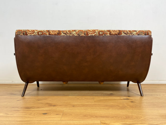 WMK Besonders schönes und sehr gut erhaltenes 1930er Jahre Art Deco Sofa , freistellend, mit floralem Originalbezug & bequemen Federkernsitz # Couch Daybed Designersofa Sitzgarnitur Sitzgruppe Vintage