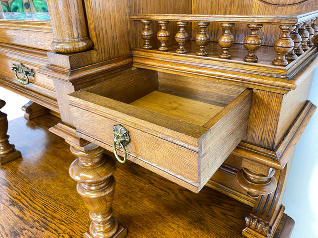 WMK Prachtvoller und gut erhaltener antiker Büffetschrank aus massivem Eichenholz mit prunkvollen Messingbeschlägen, um 1900 # Anrichte Aufsatzbuffett Buffett Schrank Highboard Gründerzeit Vintage