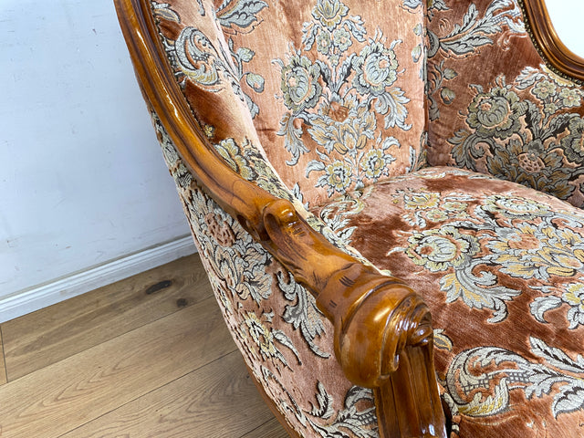 WMK 1/2 Pompöser und sehr gut erhaltener Vintage Sessel im Stile des Barock mit edlem Brokat Bezug und reichverziertem Holzrahmen # Armchair Stuhl Sitzgarnitur Rokoko Chippendale Stilmöbel Altrosa