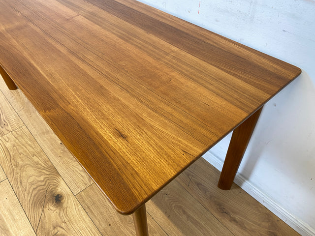 Seltener skandinavischer Mid-Century Designertisch von A/S Niels Bach Møbelfabrik in Teakholz I hoher Couchtisch Salontisch niedriger Esstisch Holztisch Küchentisch Tisch Danish Design Vintage