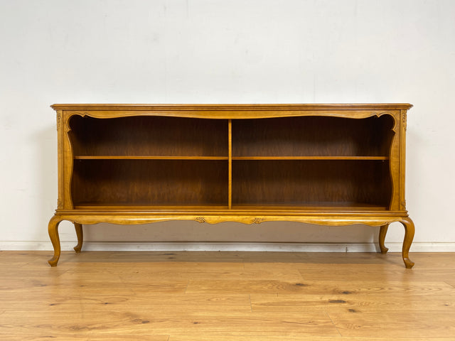 WMK Vornehme & sehr gut erhaltene 60er Jahre Chippendale offene Kommode , Handverziert, m. verstell. Regalböden # Sideboard Regal Bücherregal Bücherschrank TV-Lowboard Fernsehkommode Stilmöbel Vintage