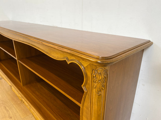 WMK Vornehme & sehr gut erhaltene 60er Jahre Chippendale offene Kommode , Handverziert, m. verstell. Regalböden # Sideboard Regal Bücherregal Bücherschrank TV-Lowboard Fernsehkommode Stilmöbel Vintage