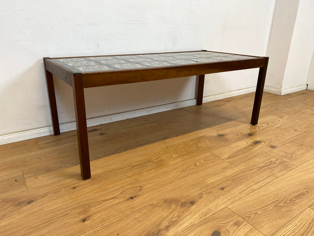 WMK Stilvoller und sehr gut erhaltener großer dänischer Couchtisch aus Palisander mit kunstvoll gestalteten Fliesen # skandinavischer Wohnzimmertisch Fliesentisch Coffee Table Mid-Century Vintage 70er