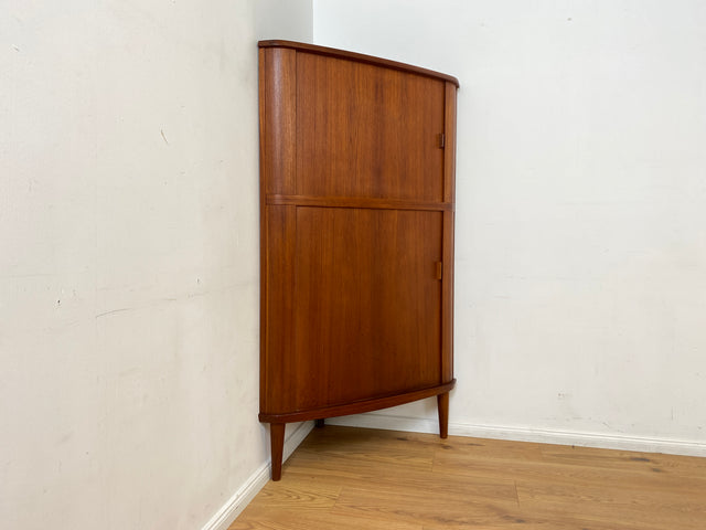 WMK Besonders gut erhaltener Designer Eckschrank by Arne Hovmand-Olsen for Skovmand & Andersen , Vollholz in Teak # Eckkommode Highboard Rolladenschrank Aktenschrank Mid-Century Danish Design Vintage