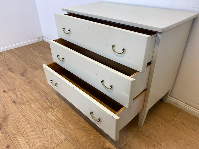 WMK Sehr hübsche und gut erhaltener skandinavische Kommode in weiß aus vollem Holz mit Schubladen und schönen Messinggriffen # Schubladenkommode Wäschekommode Sideboard Mid-Century Vintage 50er 60er