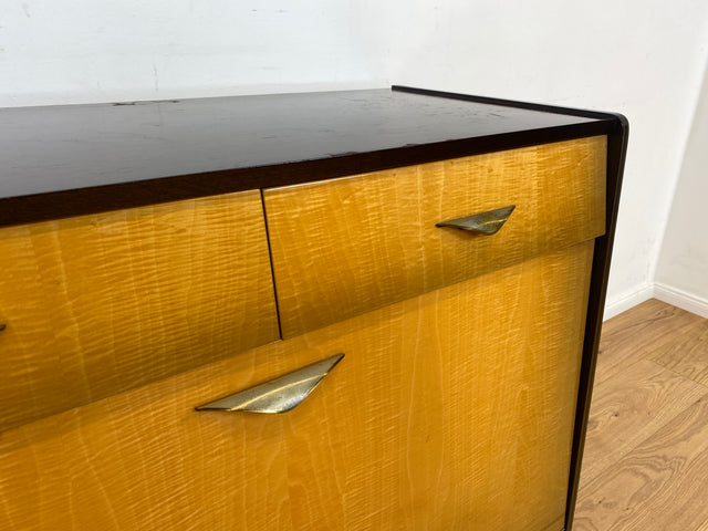 WMK Hübsche, jedoch etwas abgerockte Mid-Century Wäschetruhe mit Schubladen und hübschen Messinggriffen # Schrank Kommode Sideboard Wäschekommode Retro 50er 60er DDR Vintage # Lieferung möglich