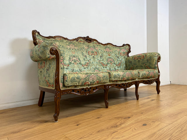 WMK Pompöses und sehr gut erhaltenes freistehendes Vintage Sofa im Stile des Rokoko mit reichverziertem Holzrahmen und hochwertigem floralem Bezug # Couch 3-Sitzer 3er Chaiselongue Barock Stilmöbel