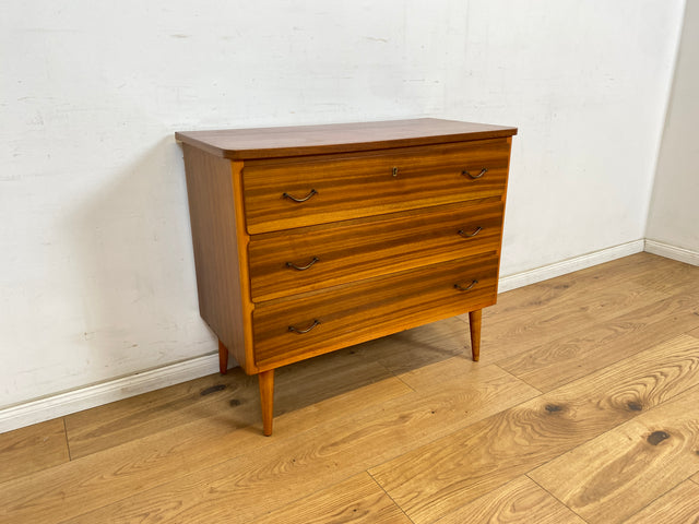 WMK Stilvolle & hochwertige skandinavische Kommode aus vollem Holz in sehr gutem Zustand, mit Schubladen & tollen Messinggriffen # Kommode Sideboard Wäschekommode Schubladenkommode Mid-Century Vintage