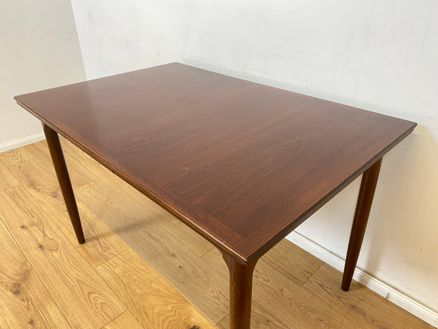 WMK Stilvoller & gut erhaltener rechteckiger Mid-Century Esstisch von Kondor in Teakholz , ausziehbar # Tisch Holztisch Designertisch Küchentisch Ausziehtisch Danisch Design Skandinavisch Vintage Teak