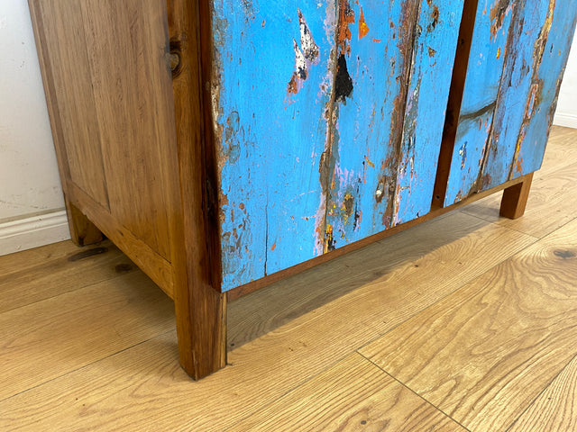 Boatwood by WMK # Besondere Kommode mit Schubladen, ein aus altem Bootsholz handgefertigtes Unikat aus massivem Teakholz # Sideboard Schrank blaue Anrichte Wickelkommode Wäschekommode Loft Bootsmöbel