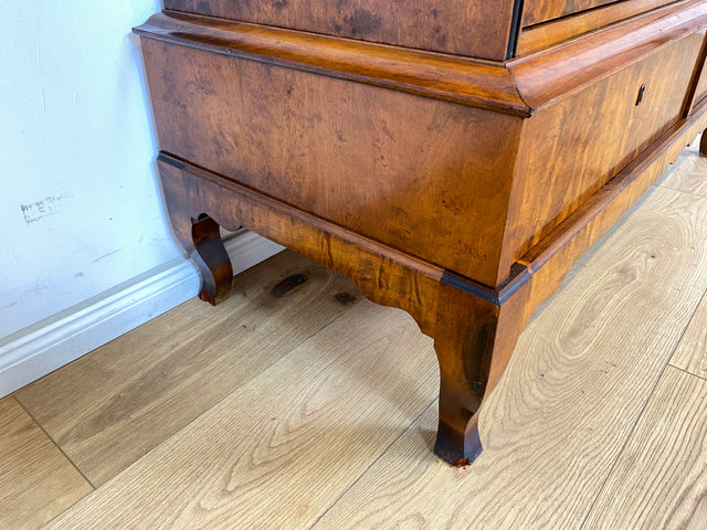 WMK Vornehmer und sehr gut erhaltener antiker schwedischer Schrank , Massivholz im edlen Wurzelholzfurnier, mit Schubladen # Leinenschrank Wäscheschrank Highboard Kommode Jugendstil Art Deco Vintage