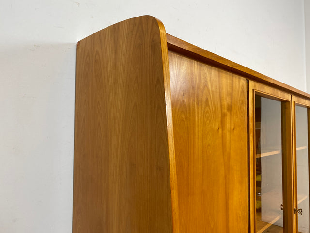 WMK I Stilvoller heller Mid-Century Wohnzimmerschrank mit Vitrine und Schubladen I Highboard Bücherschrank Büchervitrine Schrank Sideboard Glasvitrine 50er 60er Vintage I