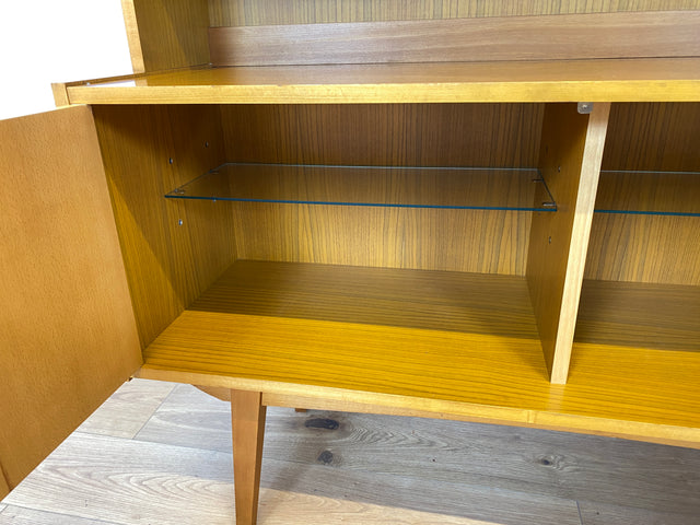 WMK Minimalistisches, raumaufhellendes & gut erhaltenes Highboard in Birke von VEB Möbelfabrik Werdau aus 1965 # Schrank Wäscheschrank Kommode Regal Sideboard Wohnzimmerschrank DDR Vintage Mid-Century