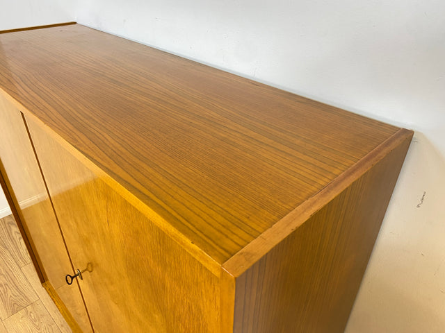 WMK Stilvoller und sehr gut erhaltener Mid-Century Mehrzweckschrank Modell 3336/B aus 1965 von VEB Möbelfabrik Werdau # Schrank Highboard Wäscheschrank Kommode Wäschekommode Sideboard DDR Vintage