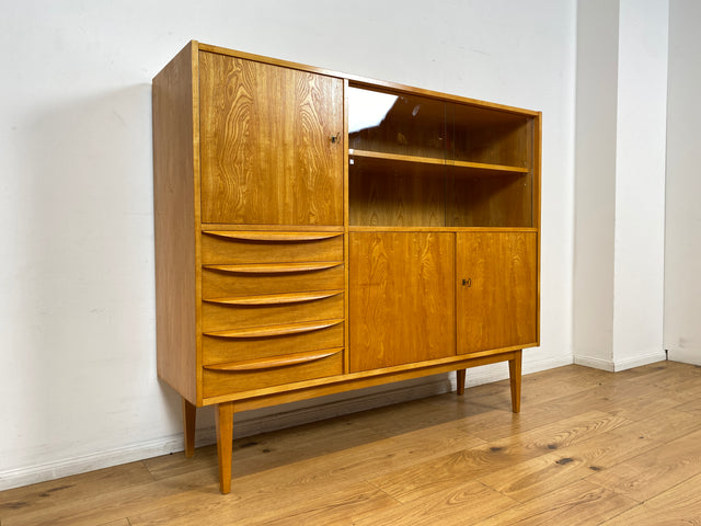 WMK I Versand 85€ I Stilvolle Mid-Century Designer Vitrine 602/G von Franz Ehrlich für VEB Hellerau in Senesche I Schrank Anrichte Highboard Sideboard DDR Vintage 60er I Berlin München Stuttgart