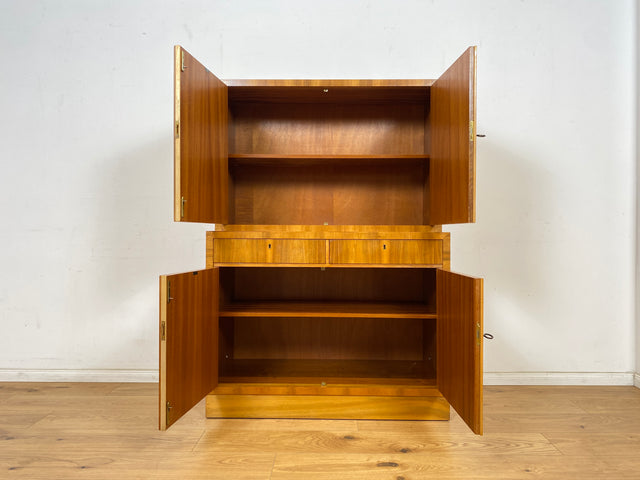 WMK Hochwertiger & sehr schöner Mid-Century Hochschrank aus vollem Holz von Brumax aus 1959, mit Schubladen & verstell. Regalböden # Schrank Highboard Bücherschrank Kommode Sideboard Vintage 50er 60er