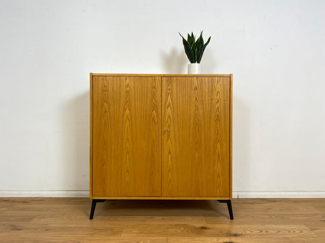 WMK Gut erhaltener Designerschrank mit Korpus 430/70 aus 1970 von Joachim Nebelung für VEB Hellerau auf neuen Metallfüßen # Highboard Kommode Wäschekommode Wäscheschrank Schrank Vintage Mid-Century